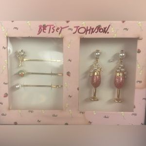 Betsey Johnson Champagne Earrings Martini Bobby Pin Gift Set New NWT